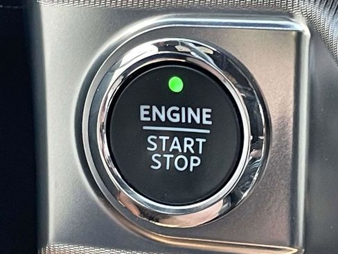 Used 2022 Ford F150 Raptor w/ Equipment Group 801A High image 25