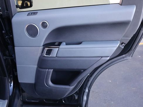 Used 2015 Land Rover Range Rover Sport Supercharged image 20