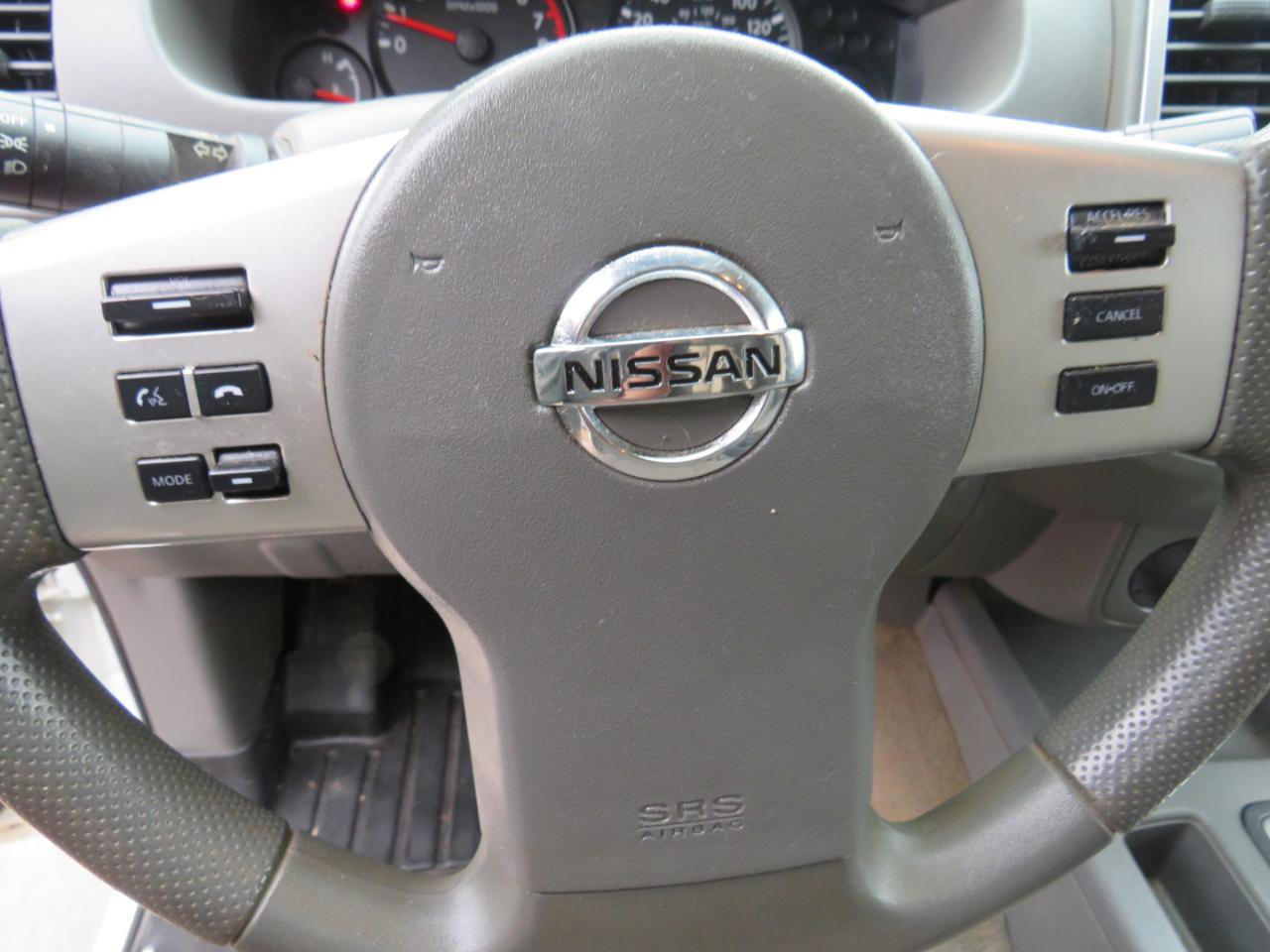 Used 2018 Nissan Frontier SV RWD image 10