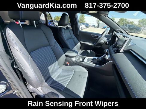 Used 2021 Toyota RAV4 XSE AWD/4WD image 29