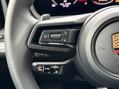 New 2026 Porsche Cayenne S image 28