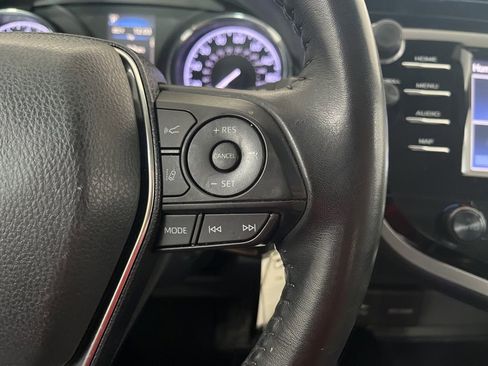 Used 2019 Toyota Camry SE w/ Carpet Mat Package FWD image 57