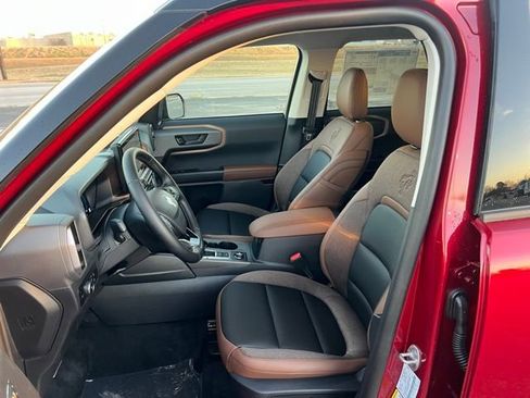 New 2025 Ford Bronco Sport Outer Banks w/ Outer Banks Tech Package+ image 8