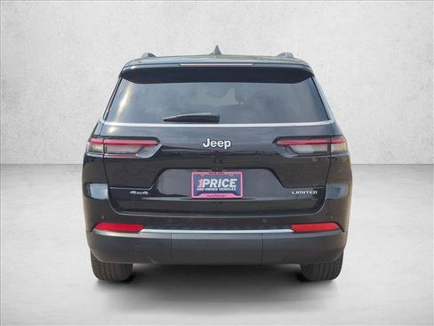 Used 2023 Jeep Grand Cherokee L Limited AWD/4WD image 7