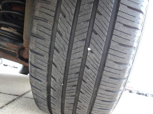 Used 2009 Ford Edge SEL image 28