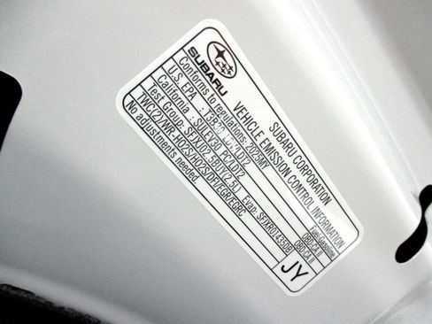 Used 2025 Subaru Outback Premium image 29