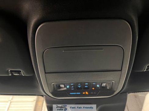 New 2026 Ford Expedition Platinum w/ Stealth Appearance Package AWD/4WD image 60