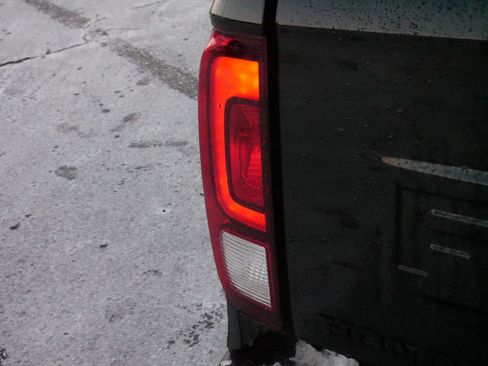 Certified 2026 Honda Ridgeline Black Edition image 17