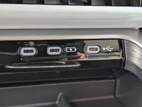 New 2026 Lexus TX 500h AWD image 25