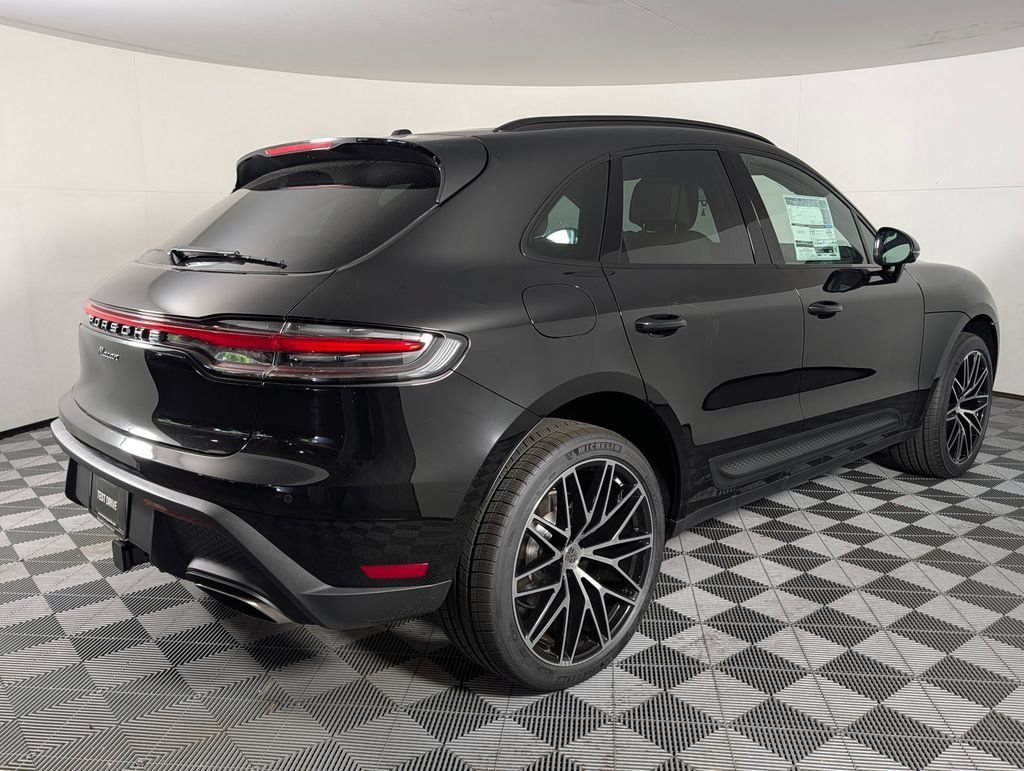 New 2026 Porsche Macan AWD/4WD image 7