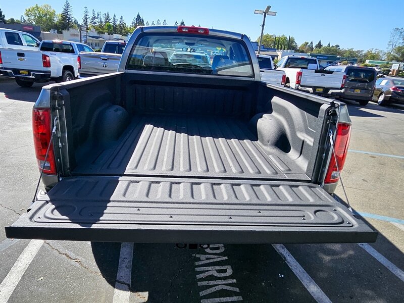 Used 2006 Dodge Ram 2500 Truck SLT AWD/4WD image 6