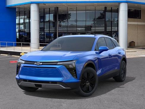 New 2026 Chevrolet Blazer EV LT w/ Midnight/Sport Edition FWD image 6