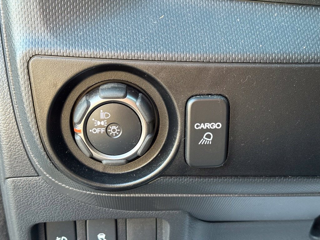 Used 2014 Honda Ridgeline SE image 18