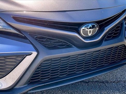 Used 2023 Toyota Camry SE image 27