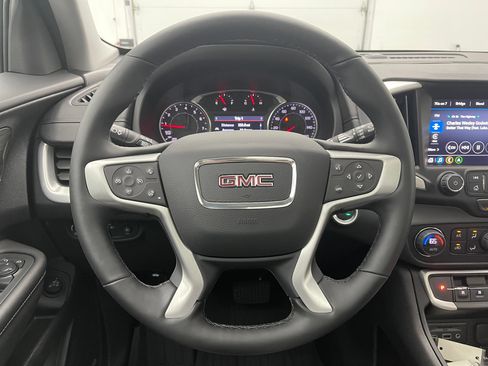Used 2024 GMC Terrain SLT w/ Infotainment Package II AWD/4WD image 20