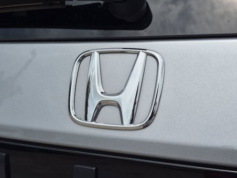 Used 2025 Honda Pilot EX-L image 31