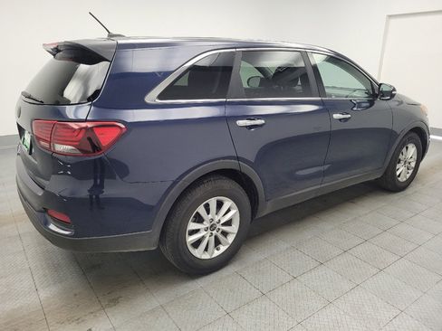 Used 2019 Kia Sorento FWD V6 image 9