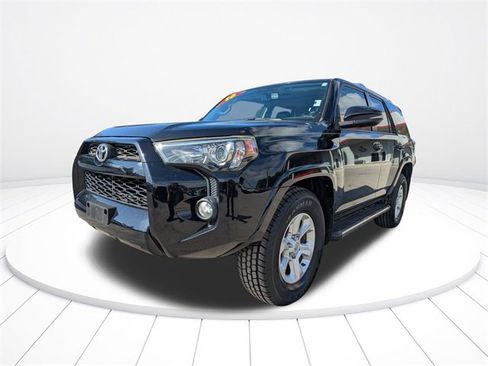Used 2016 Toyota 4Runner SR5 Premium image 8
