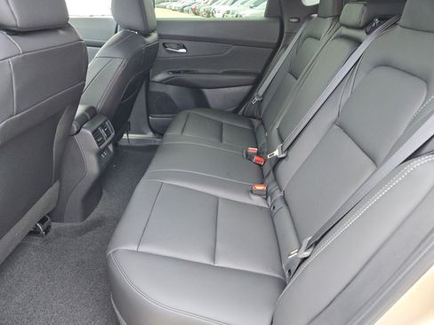 New 2026 Nissan Murano SL image 13