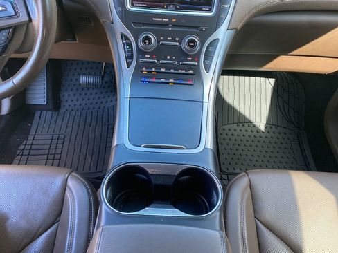 Used 2016 Lincoln MKX Reserve w/ Cargo Utility Package image 22