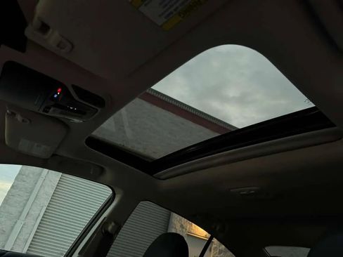 Used 2024 Subaru Legacy Limited image 19