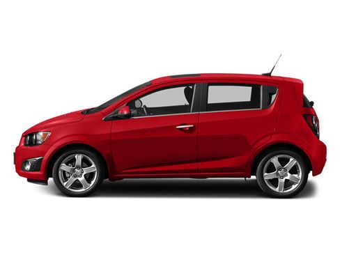 Used 2014 Chevrolet Sonic LT w/ LT Spring Promotional Package FWD image 6