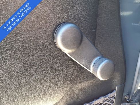 Used 2016 Jeep Wrangler Sport image 14