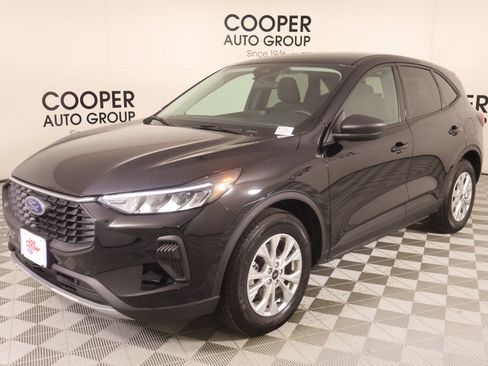 Used 2026 Ford Escape Active w/ Cold Weather Package FWD image 10