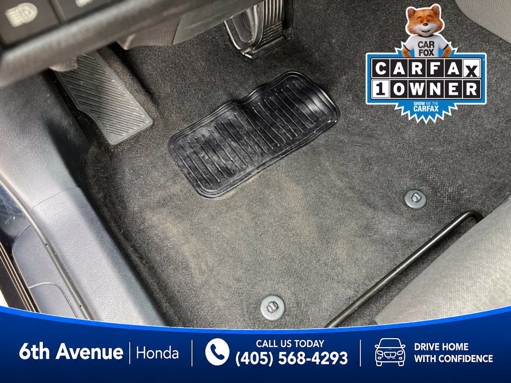 Used 2025 Toyota Camry LE FWD image 25