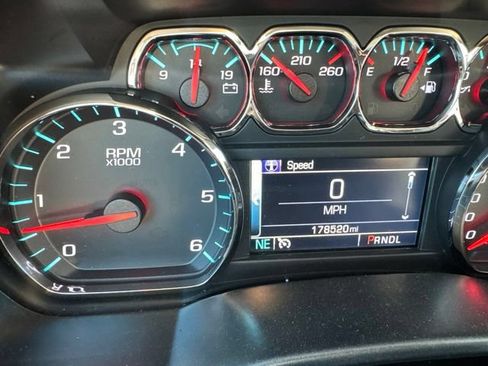 Used 2018 Chevrolet Silverado 1500 LT w/ All Star Edition AWD/4WD image 14