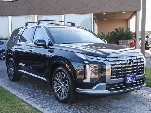 Used 2024 Hyundai Palisade Calligraphy AWD/4WD image 3