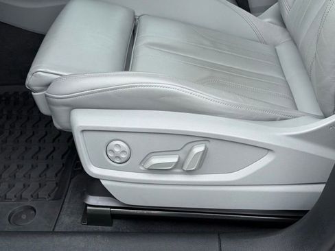 Used 2024 Audi Q5 2.0T Premium Plus image 13