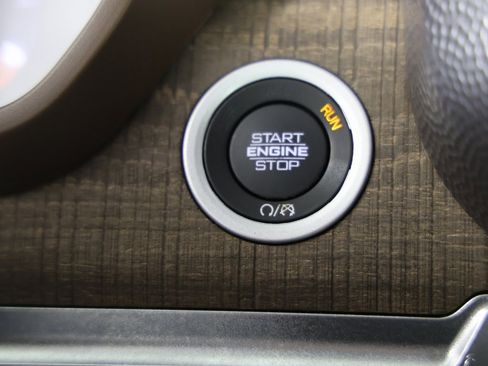 Used 2023 RAM 1500 Limited image 24