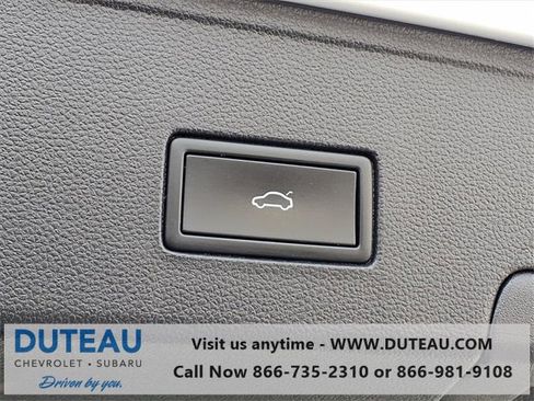 Used 2021 Volkswagen Atlas Cross Sport SEL R-Line w/ Cross Sport MDO Package image 9