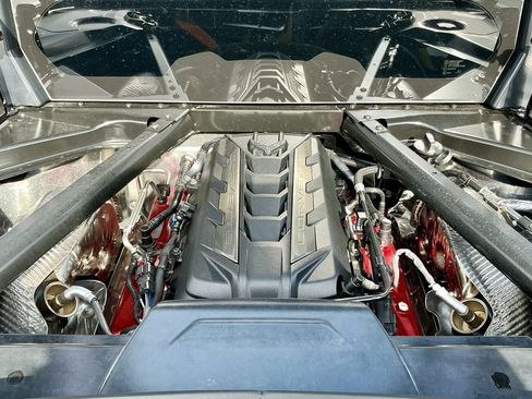 Used 2025 Chevrolet Corvette Stingray Preferred Cpe w/ Z51 Performance Package image 23