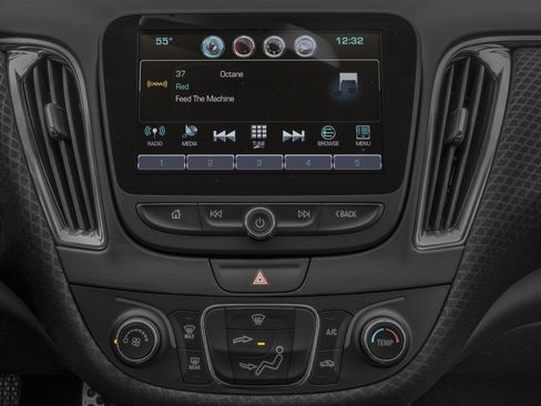 Used 2018 Chevrolet Malibu LT image 5