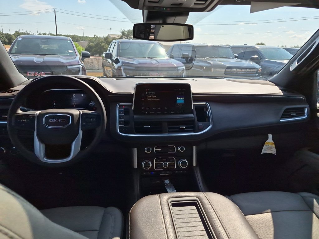 Used 2023 GMC Yukon XL SLT w/ Max Trailering Package AWD/4WD image 28