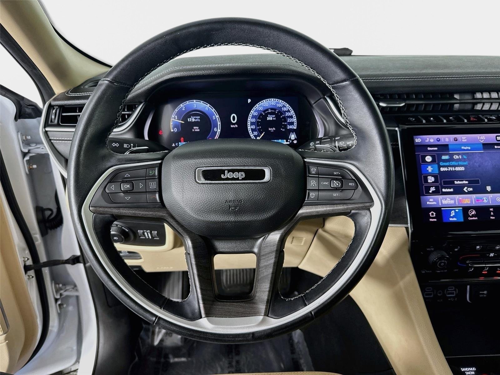 Used 2022 Jeep Grand Cherokee L Limited w/ Luxury Tech Group II AWD/4WD image 13