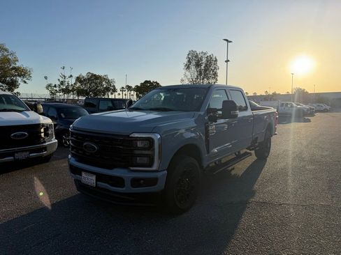 Used 2024 Ford F350 Lariat w/ Lariat Ultimate Package AWD/4WD image 1