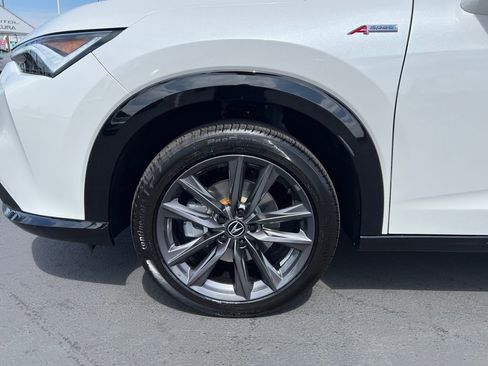 Certified 2025 Acura ADX A-Spec image 5