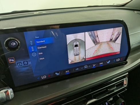 New 2026 Chevrolet Traverse LT w/ Driver Confidence Package image 26