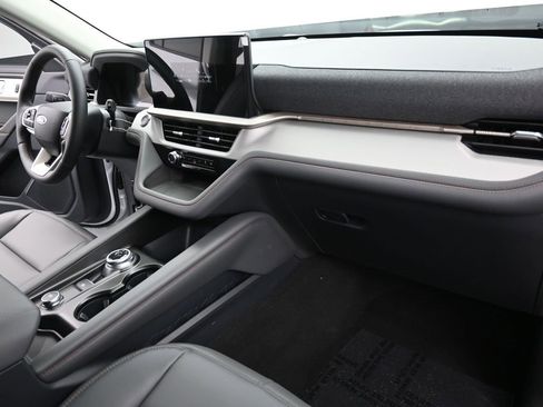 New 2026 Ford Explorer Active w/ Active Comfort Package image 26