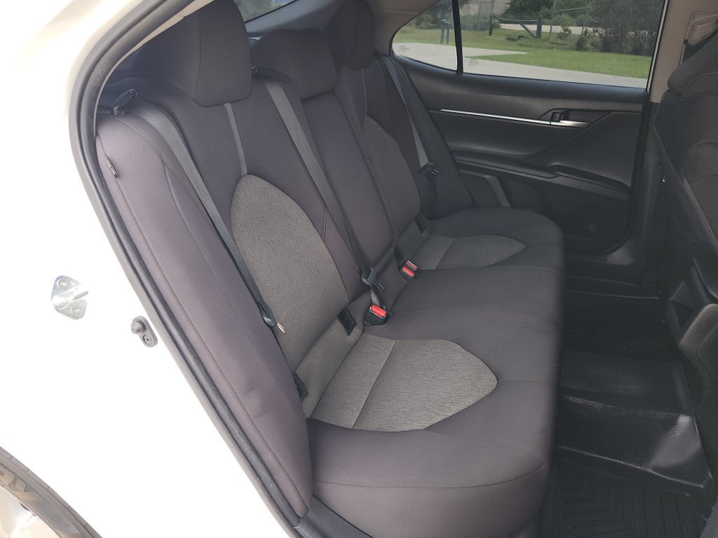 Used 2021 Toyota Camry LE FWD image 15
