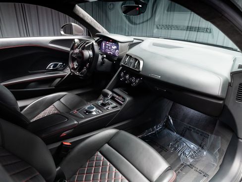 Used 2020 Audi R8 V10 performance AWD/4WD image 7
