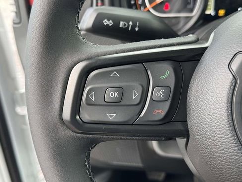 New 2026 Jeep Wrangler Unlimited Rubicon AWD/4WD image 10