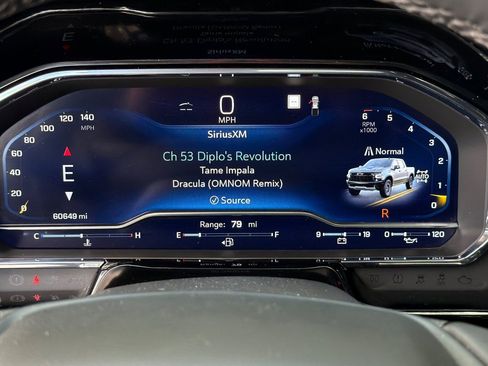 Used 2023 Chevrolet Silverado 1500 ZR2 w/ Technology Package image 36