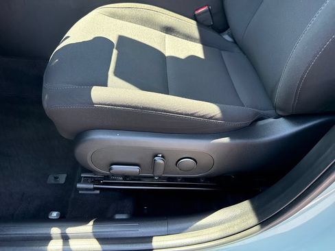 Certified 2024 Hyundai Kona SEL AWD/4WD image 8