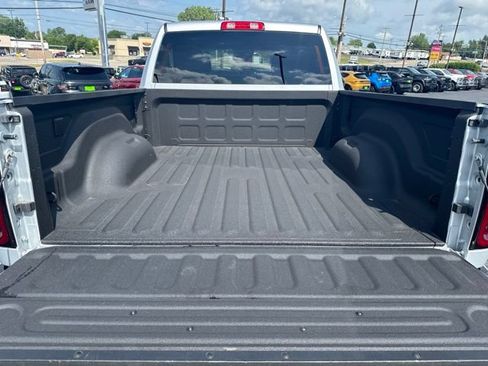 Used 2026 RAM 2500 Big Horn AWD/4WD image 10
