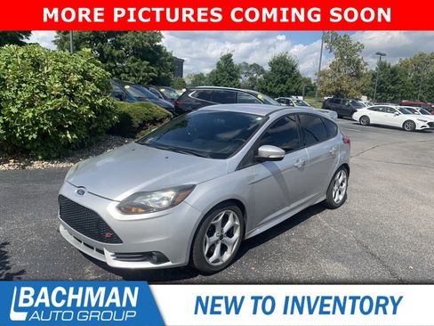 Used 2014 Ford Focus ST FWD image 7
