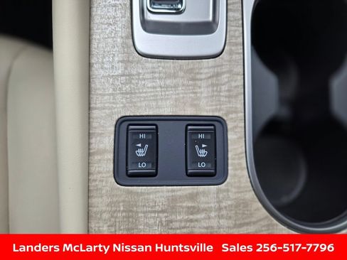 Used 2024 Nissan Murano SV FWD image 20
